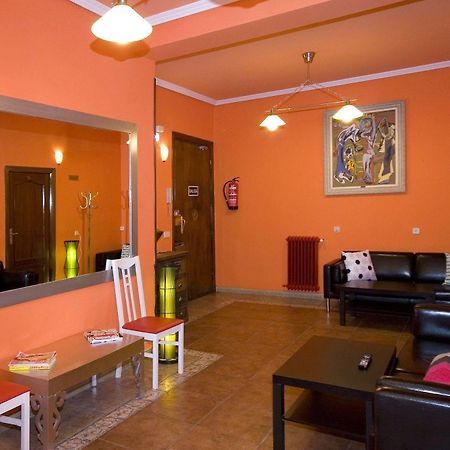 Hostal Rico Madrid Eksteriør bilde