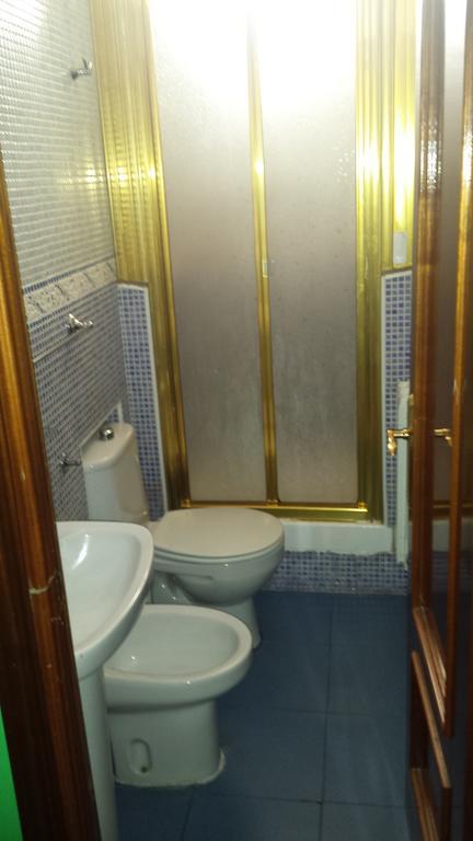 Hostal Rico Madrid Eksteriør bilde