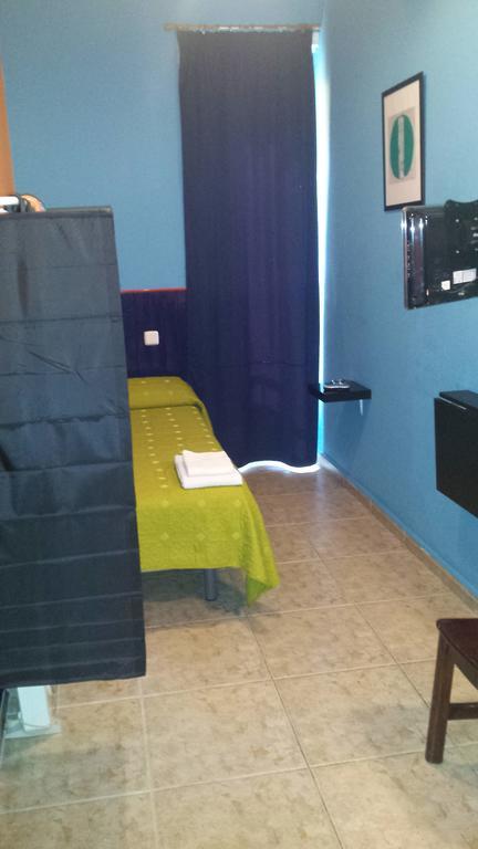 Hostal Rico Madrid Eksteriør bilde