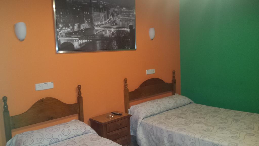 Hostal Rico Madrid Eksteriør bilde