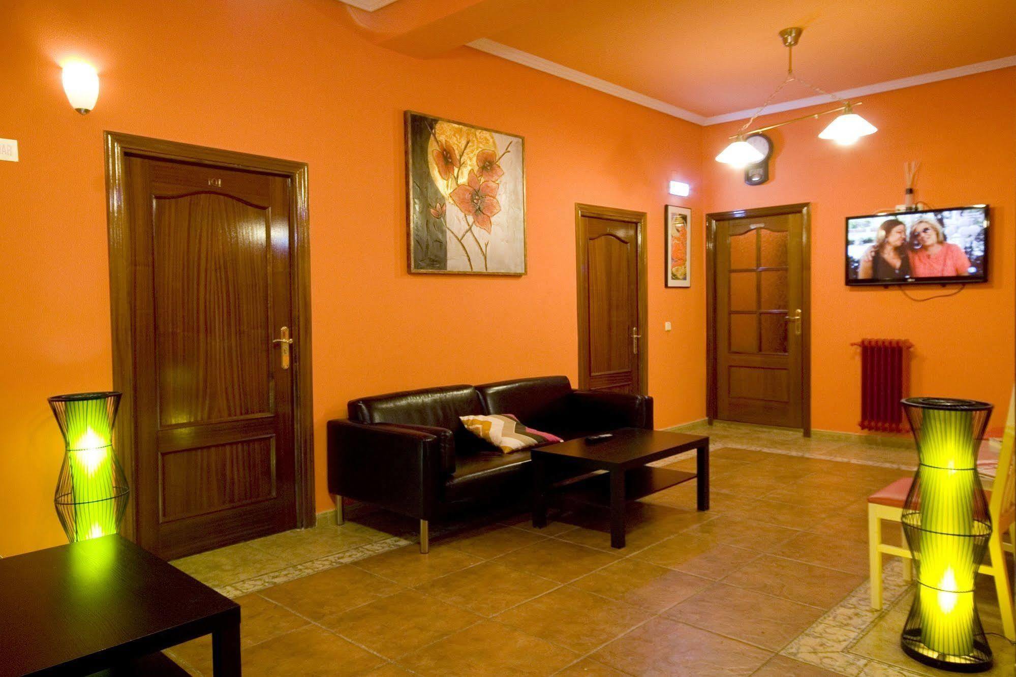 Hostal Rico Madrid Eksteriør bilde
